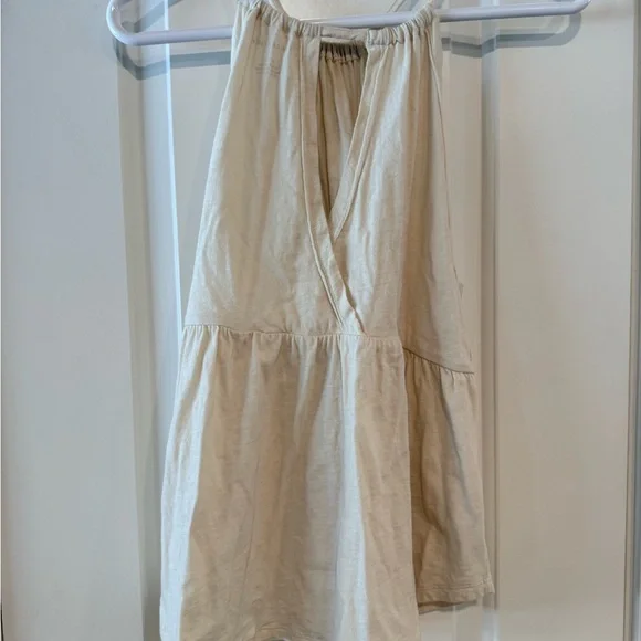 American Eagle Cream Tiered Tank Top Size Medium - Picture 4 of 4